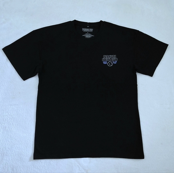 Peanuts "Peanuts Social Club" Graphic Tee👕 - NWT - Picture 10 of 15